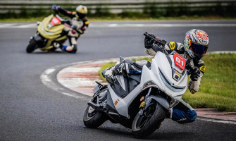 Why should you invest in electric scooters instead of petrol vehicles?