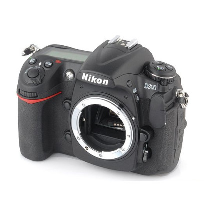 Nikon D300 Professional DSLR Camera Body | Product 4 | opencartitalia
